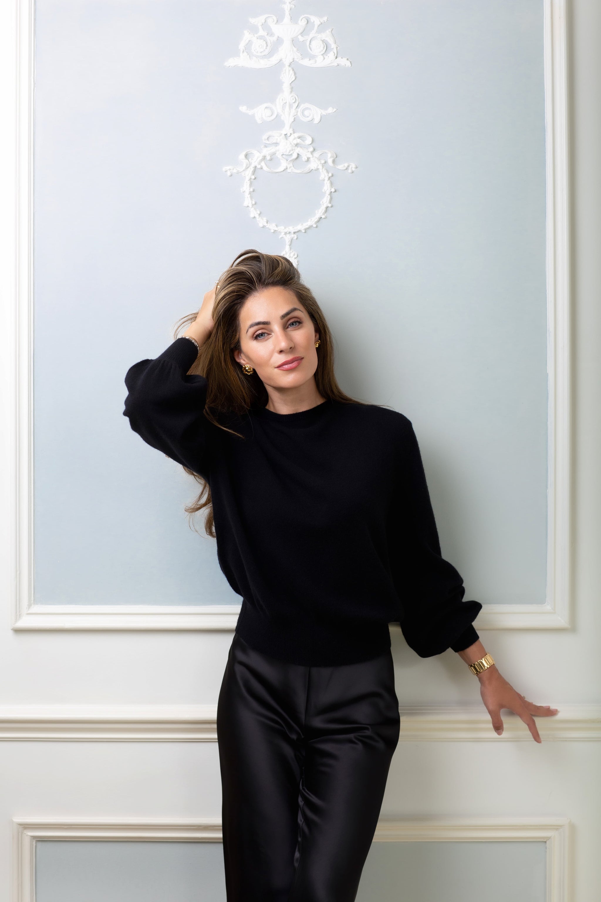 The Lily | Cashmere Bow Back Sweater Black – Sinead Keary
