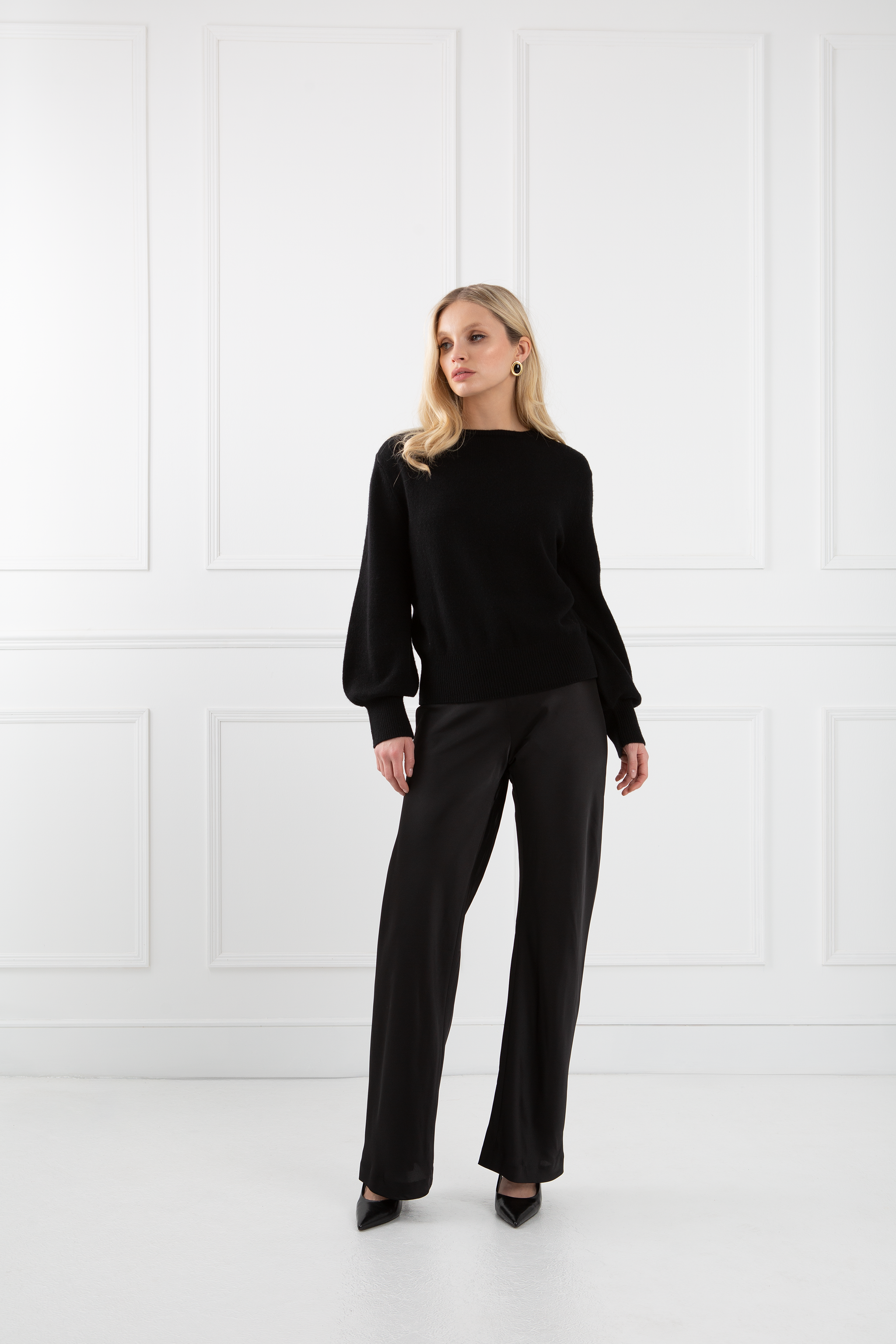 The Lily | Cashmere Bow Back Sweater Black – Sinead Keary